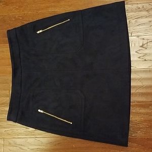 Adorable Loft ladies skirt